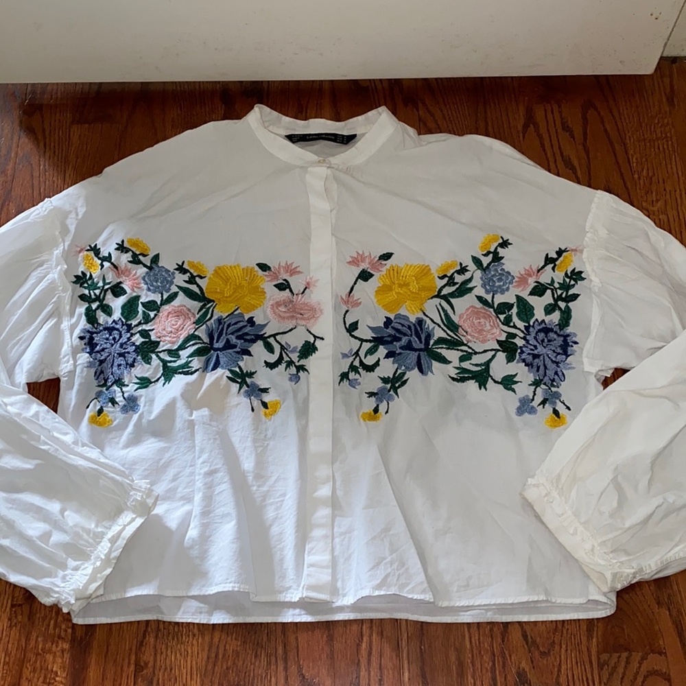 Floral embroidered button down